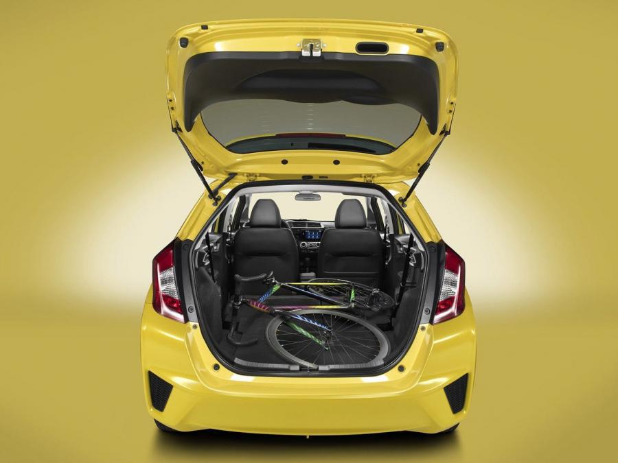  Honda Fit 2015 года  (фото 11 из 12)